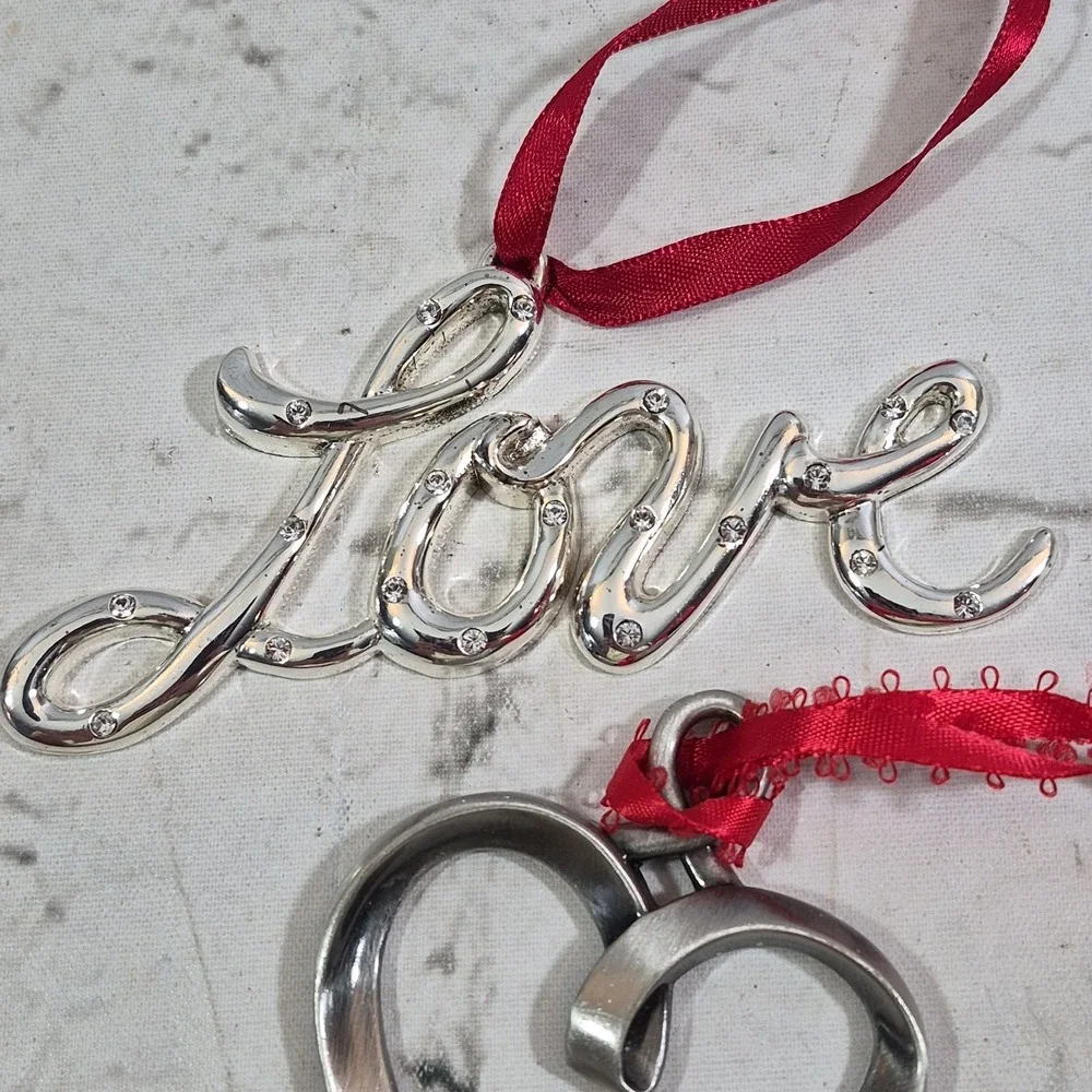 Ganz Pewter Heart Ribbon Ornament Kindness & Cursive Silver Tone Love Lot Of 2‎